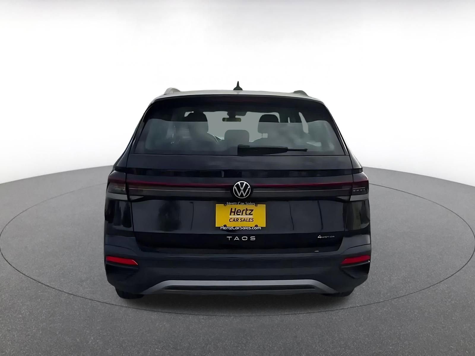 Thumbnail: 2025 Volkswagen Taos - 12