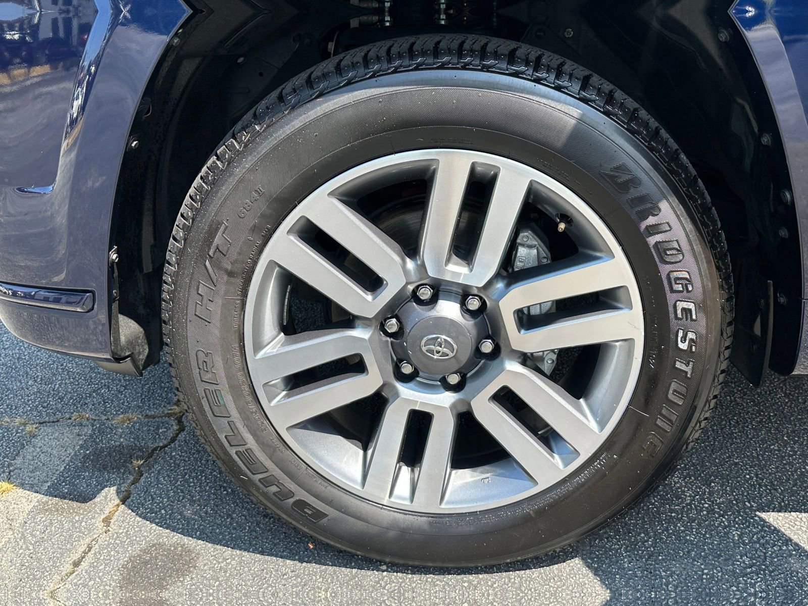 Thumbnail: 2024 Toyota 4Runner - 30