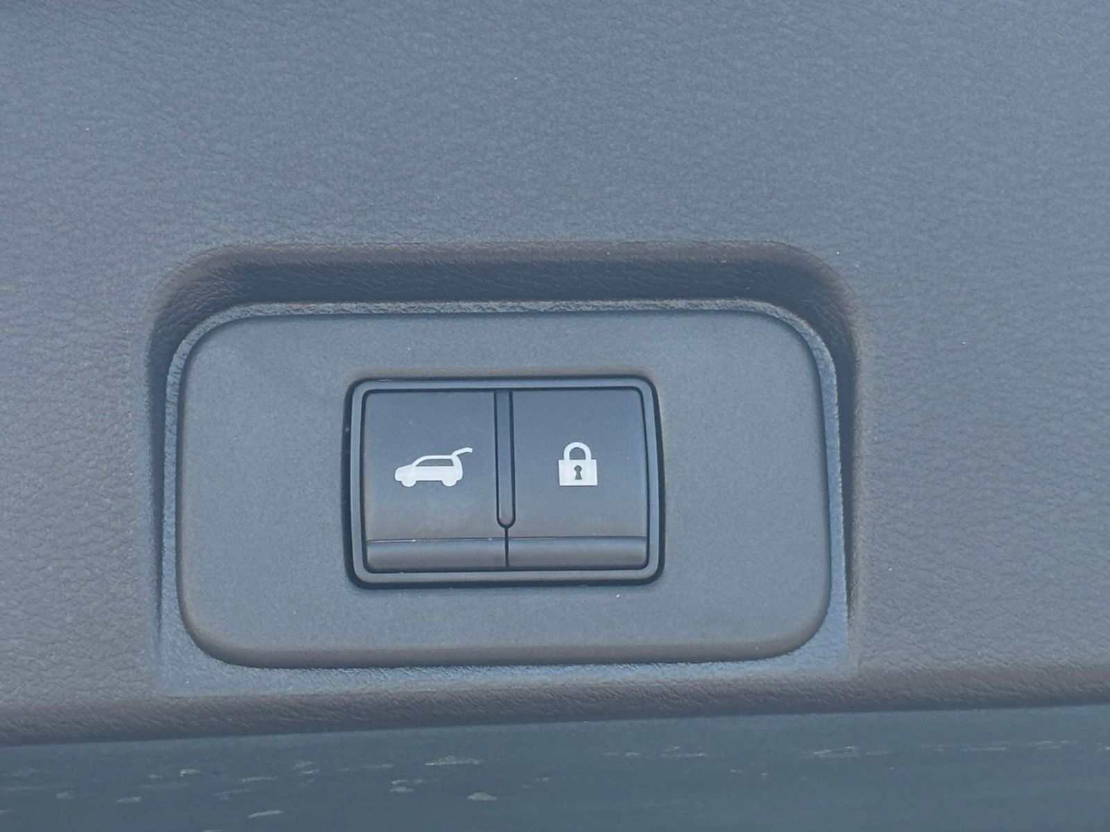 Thumbnail: 2025 Nissan Rogue - 23