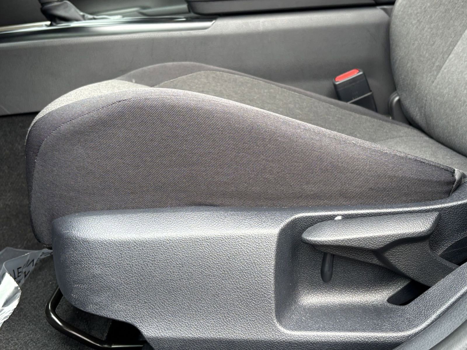 Thumbnail: 2025 Toyota Camry - 27