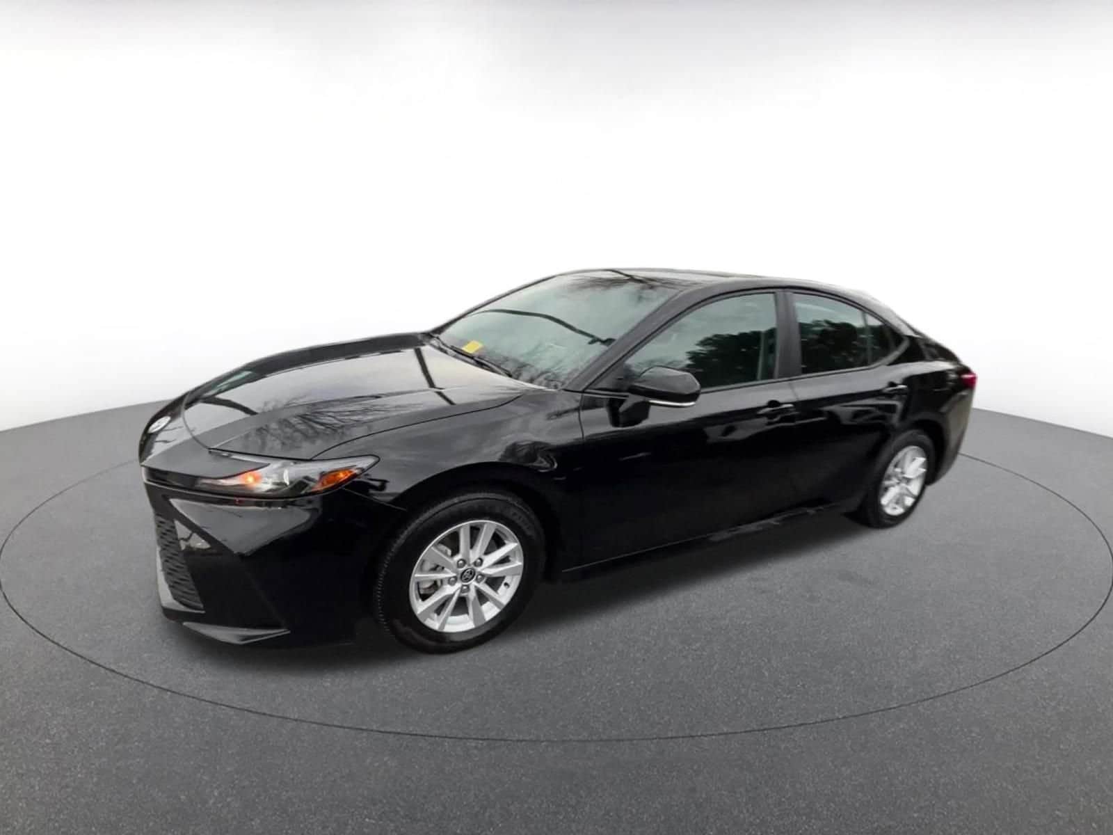 Thumbnail: 2025 Toyota Camry - 8