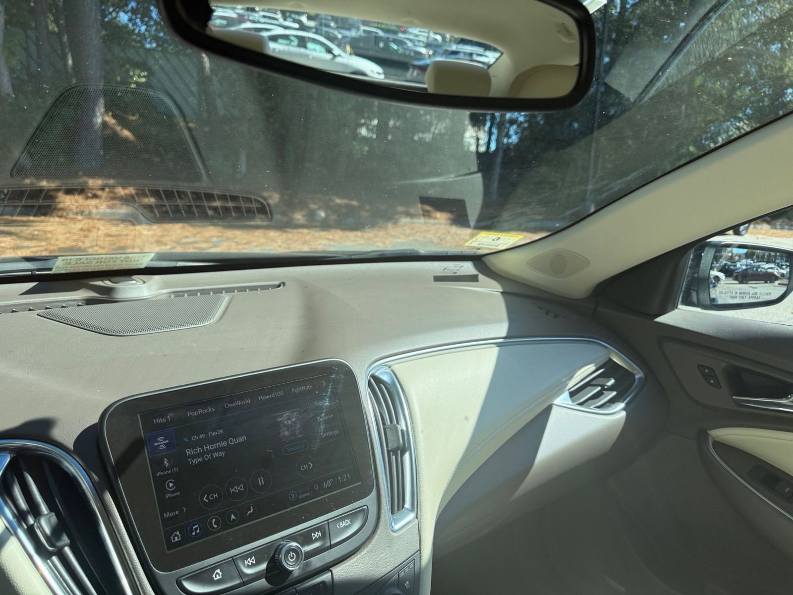 Thumbnail: 2024 Chevrolet Malibu - 35