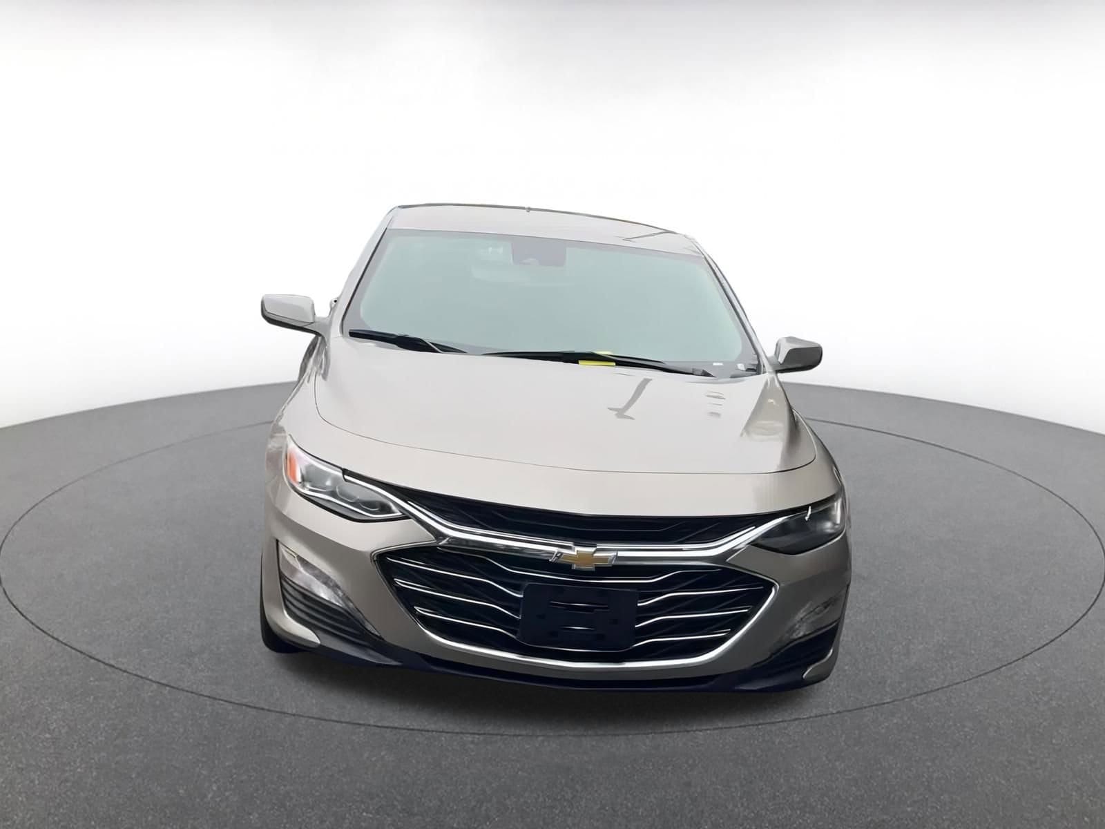 Thumbnail: 2024 Chevrolet Malibu - 5