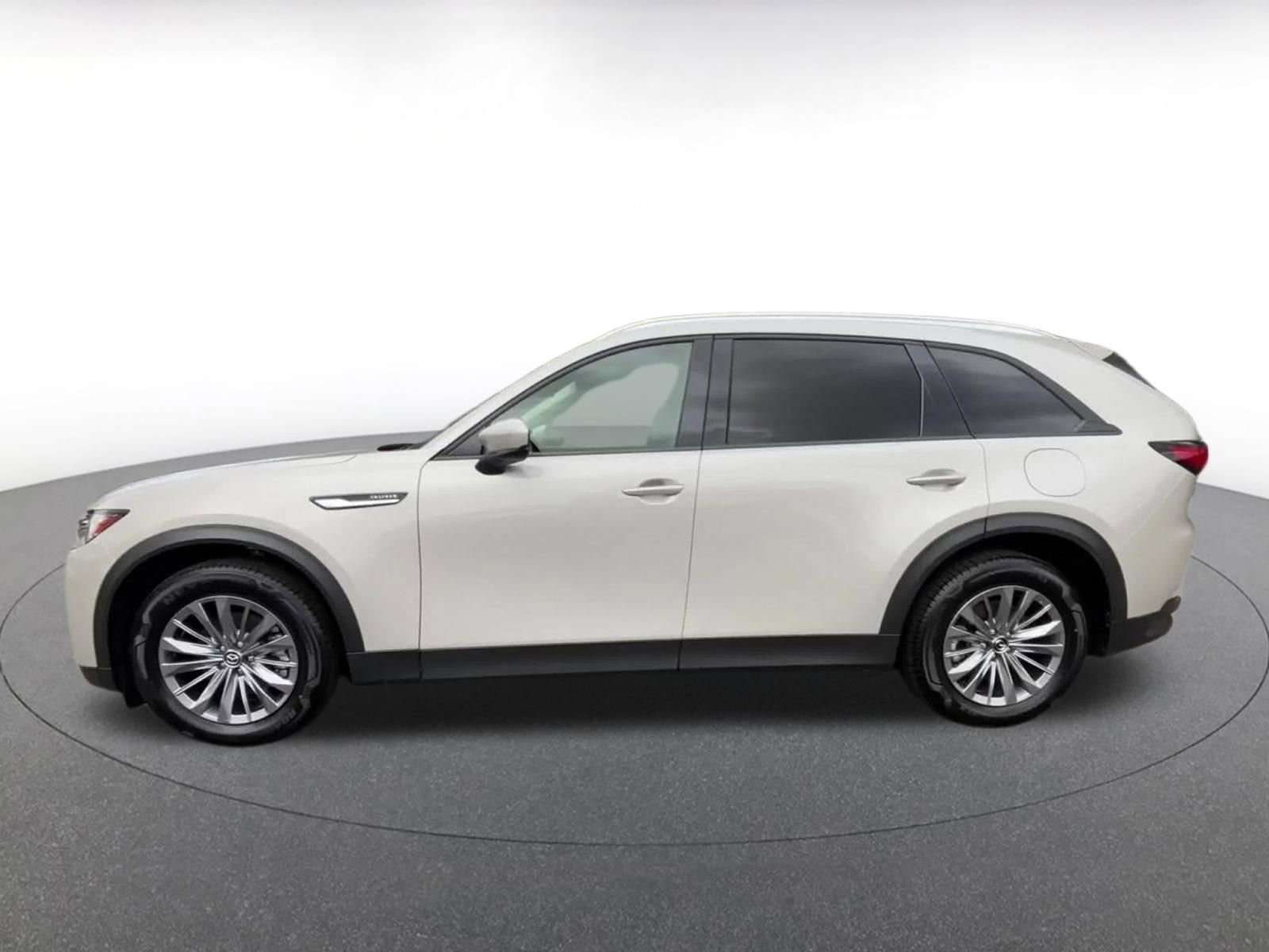 Thumbnail: 2025 Mazda CX-90 - 9