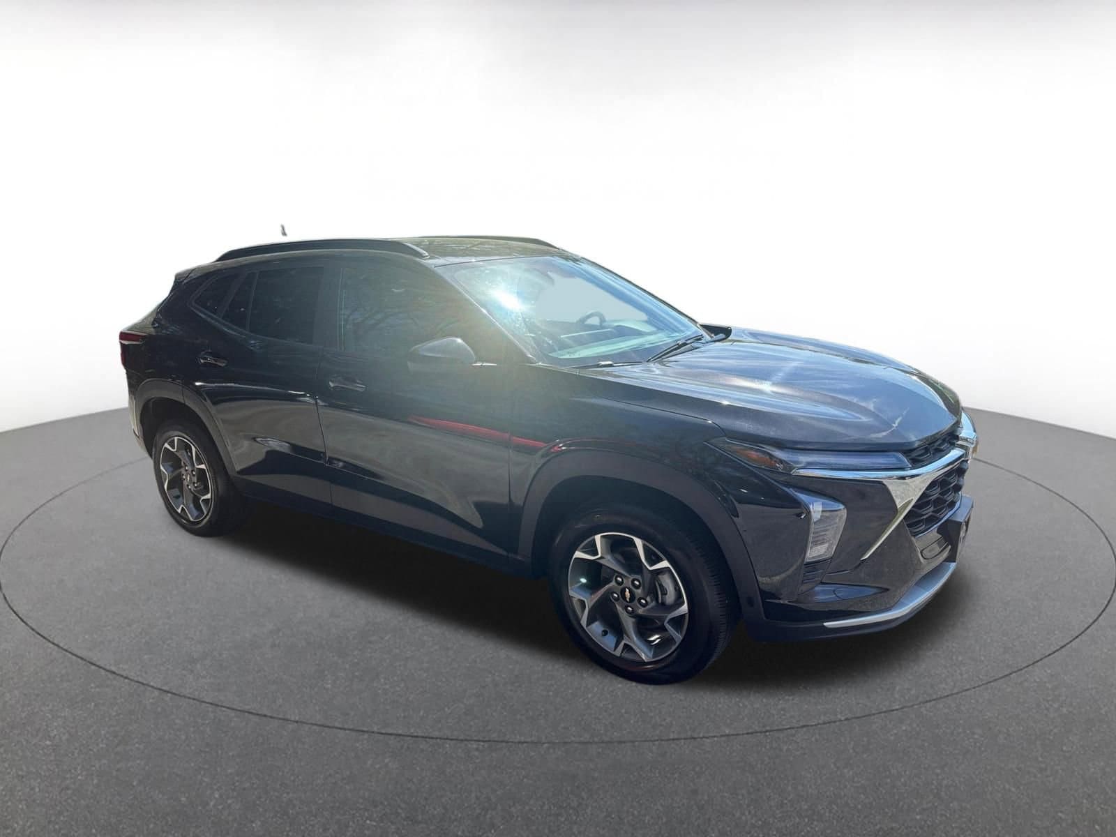 Thumbnail: 2025 Chevrolet Trax - 1