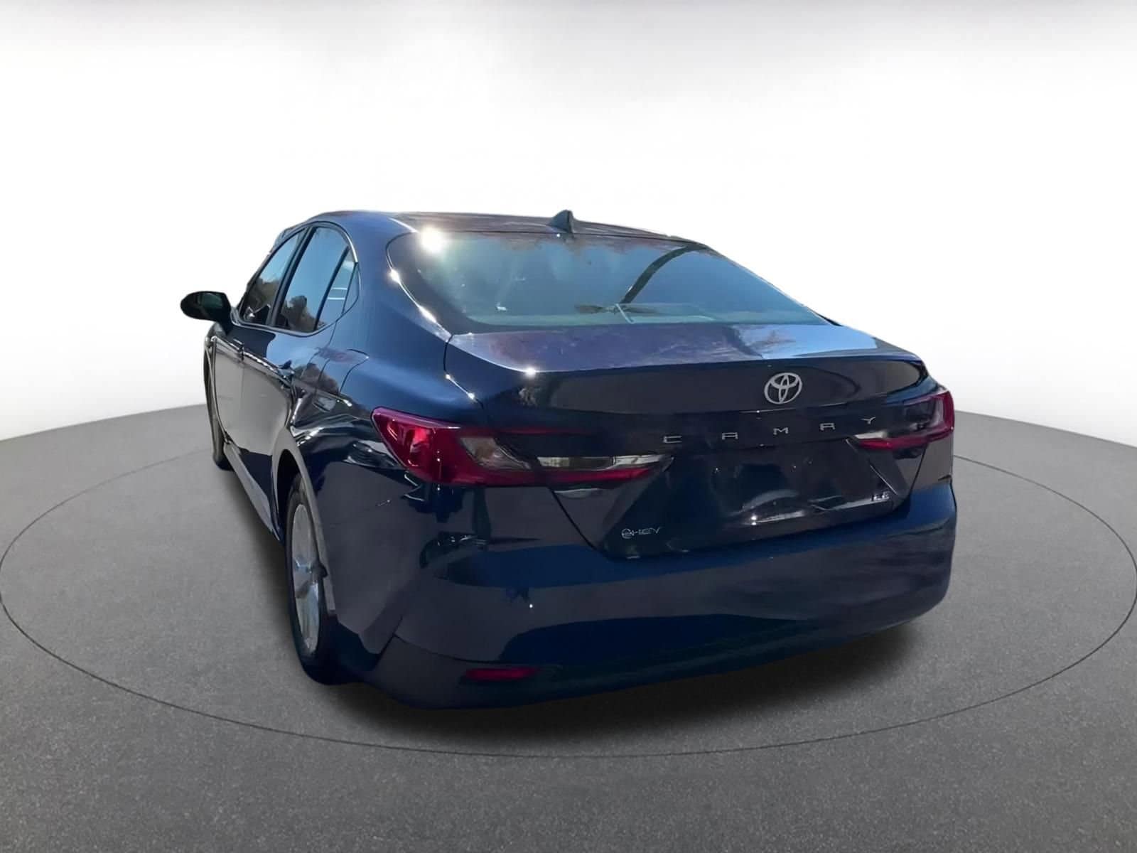 Thumbnail: 2025 Toyota Camry - 11