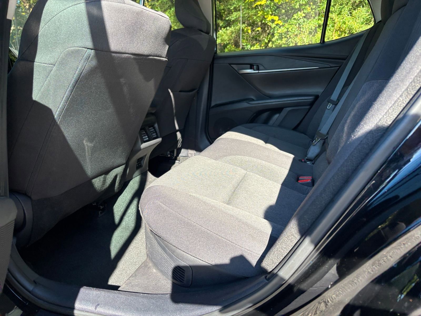 Thumbnail: 2025 Toyota Camry - 25