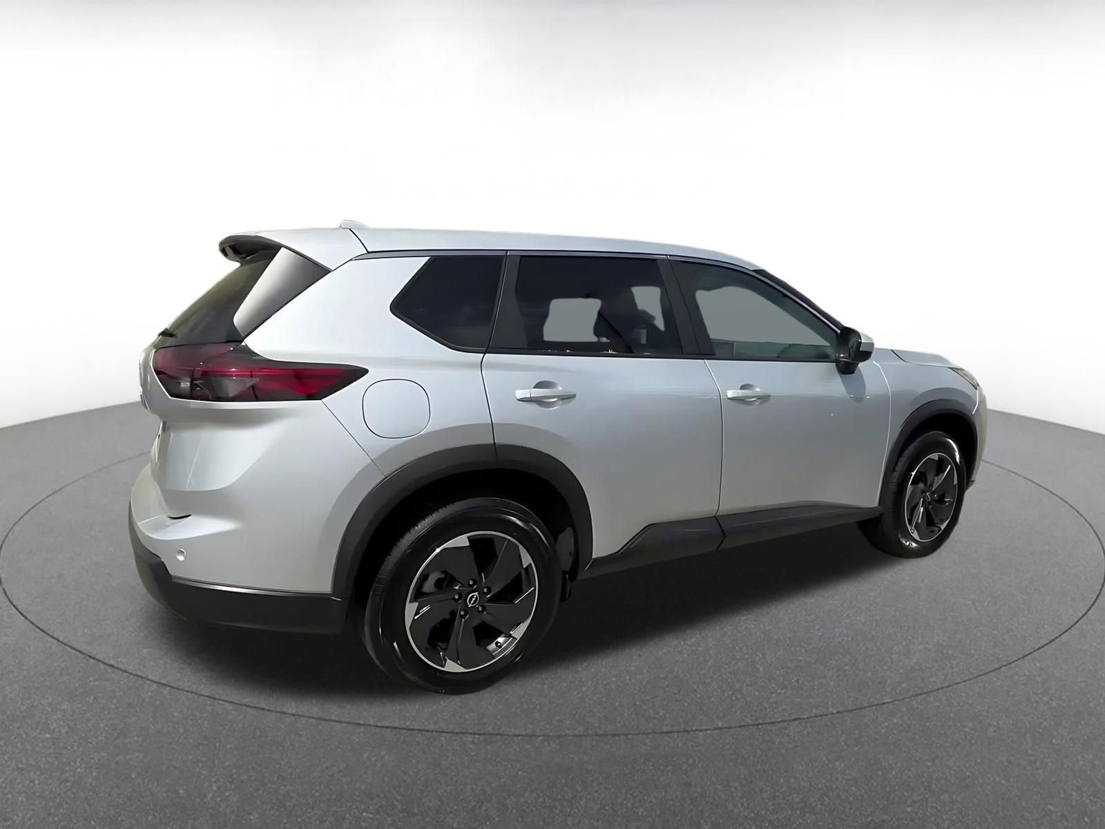 Thumbnail: 2025 Nissan Rogue - 15