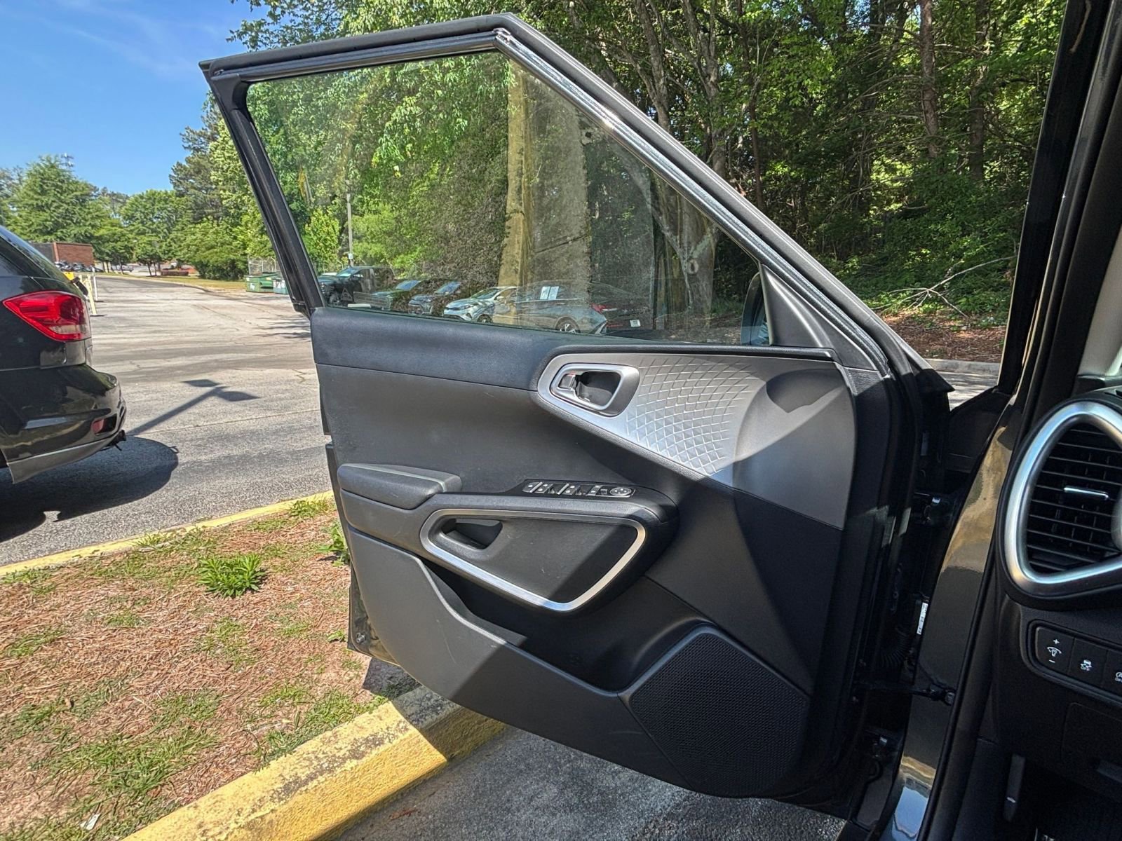 Thumbnail: 2025 Kia Soul - 18