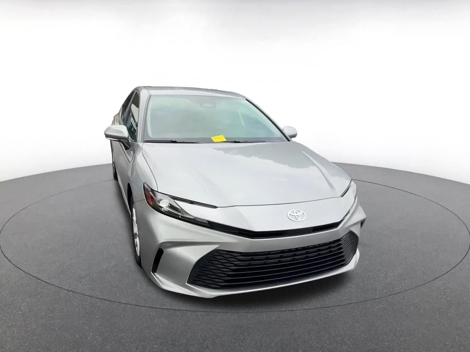 Thumbnail: 2025 Toyota Camry - 3