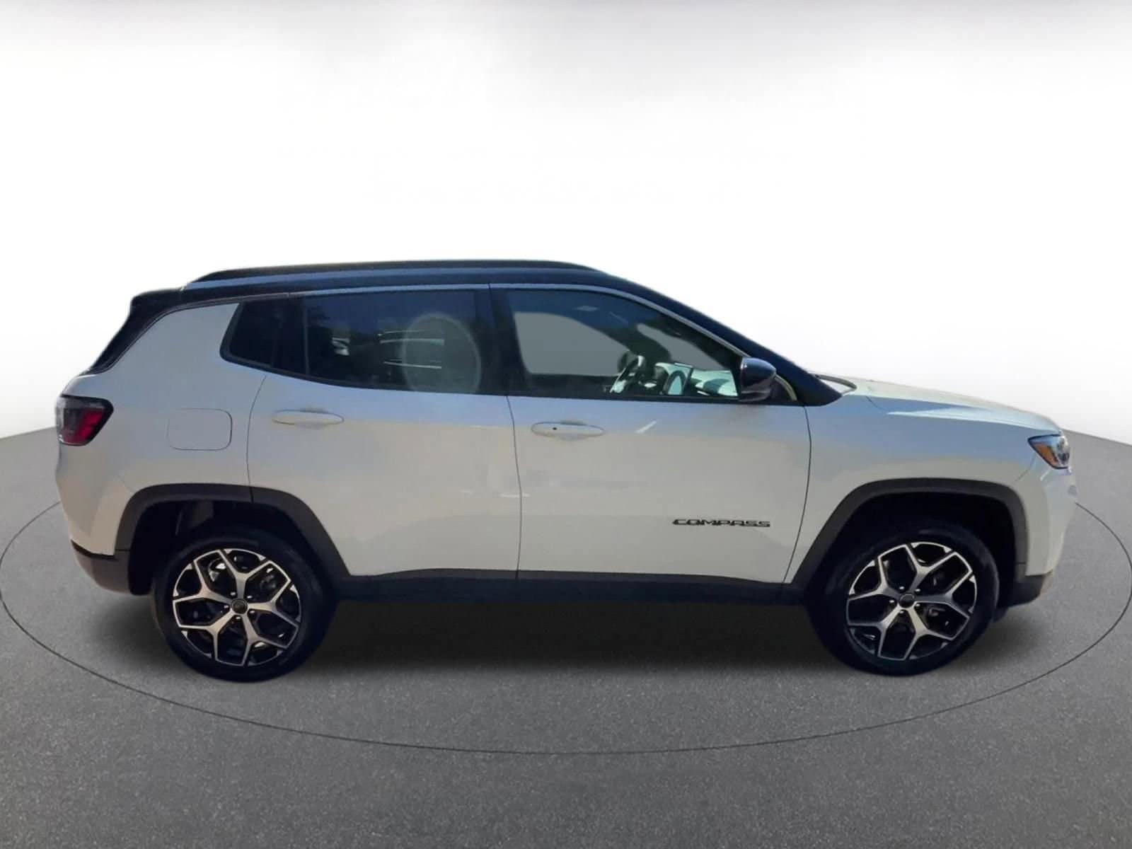 Thumbnail: 2025 Jeep Compass - 16