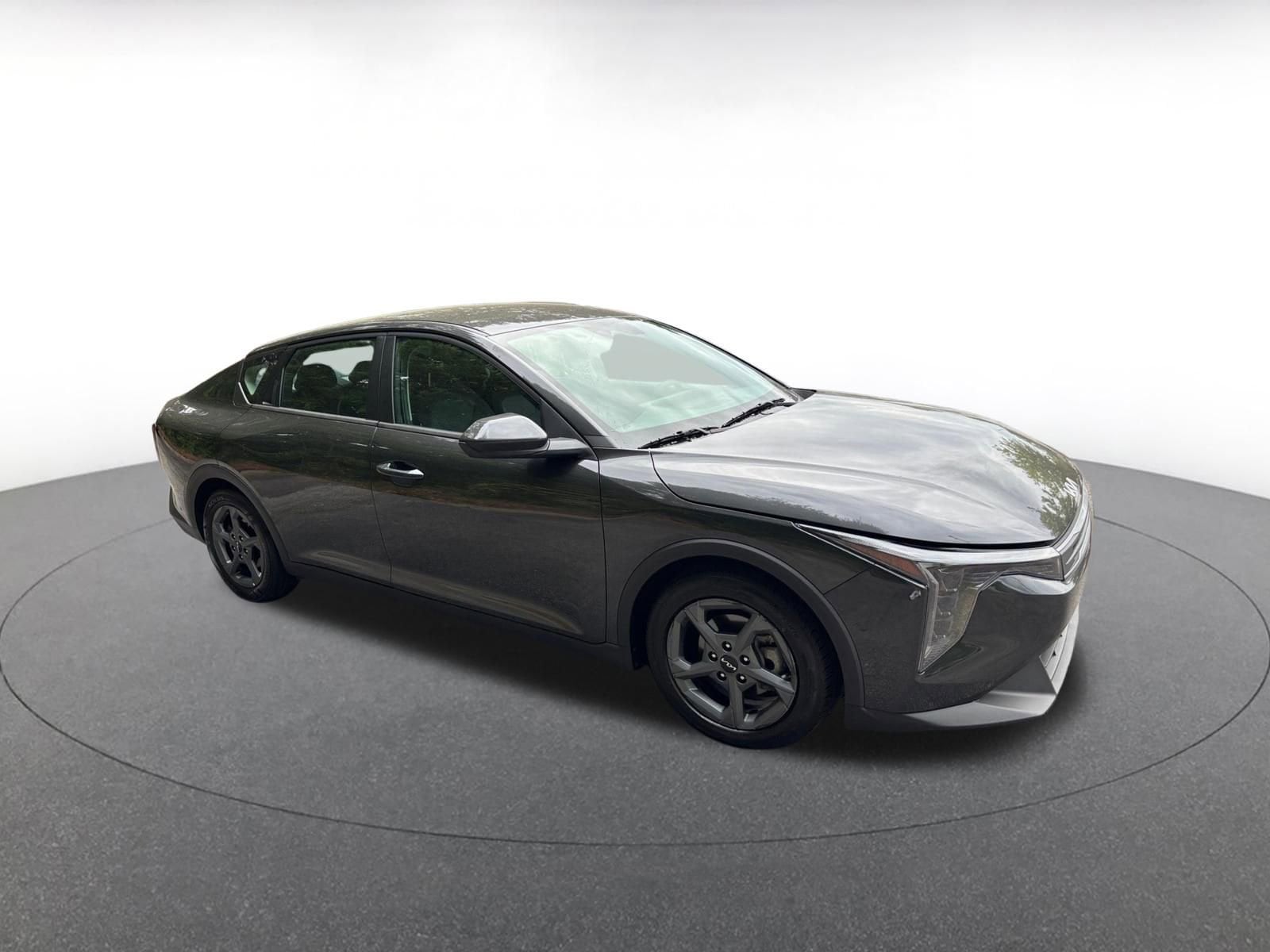 Thumbnail: 2025 Kia K4 - 1