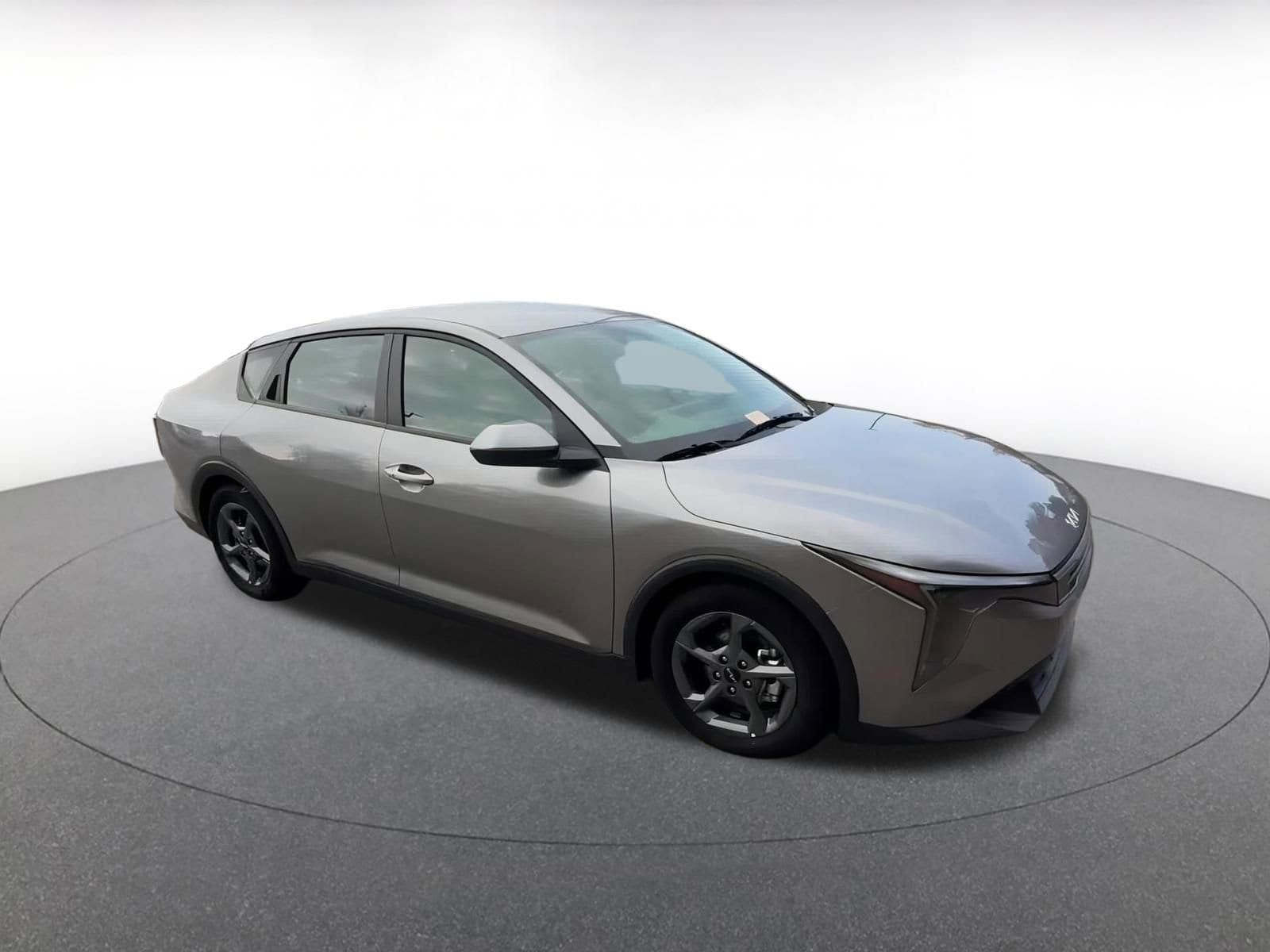 Thumbnail: 2025 Kia K4 - 2