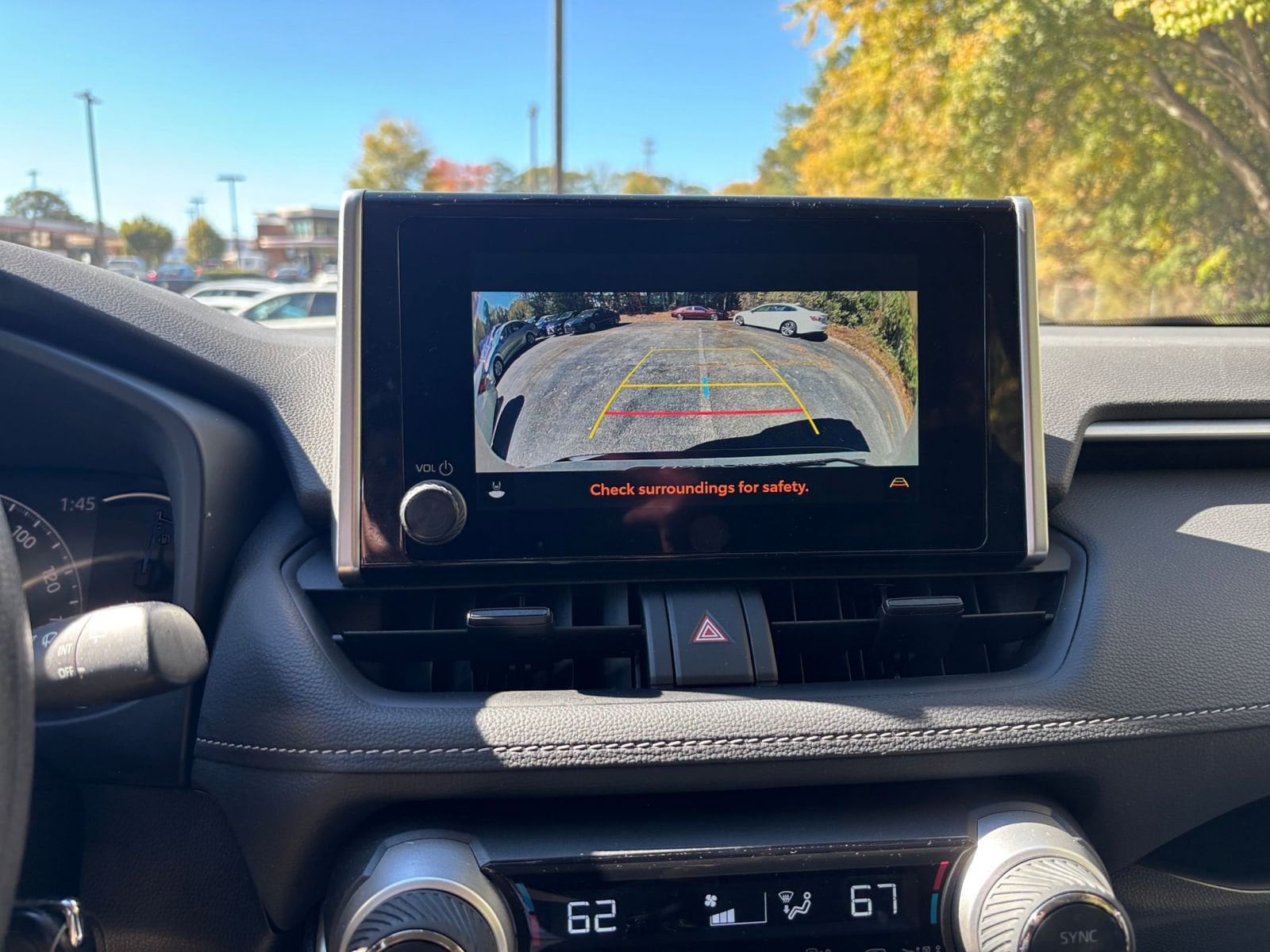 Thumbnail: 2025 Toyota RAV4 - 17