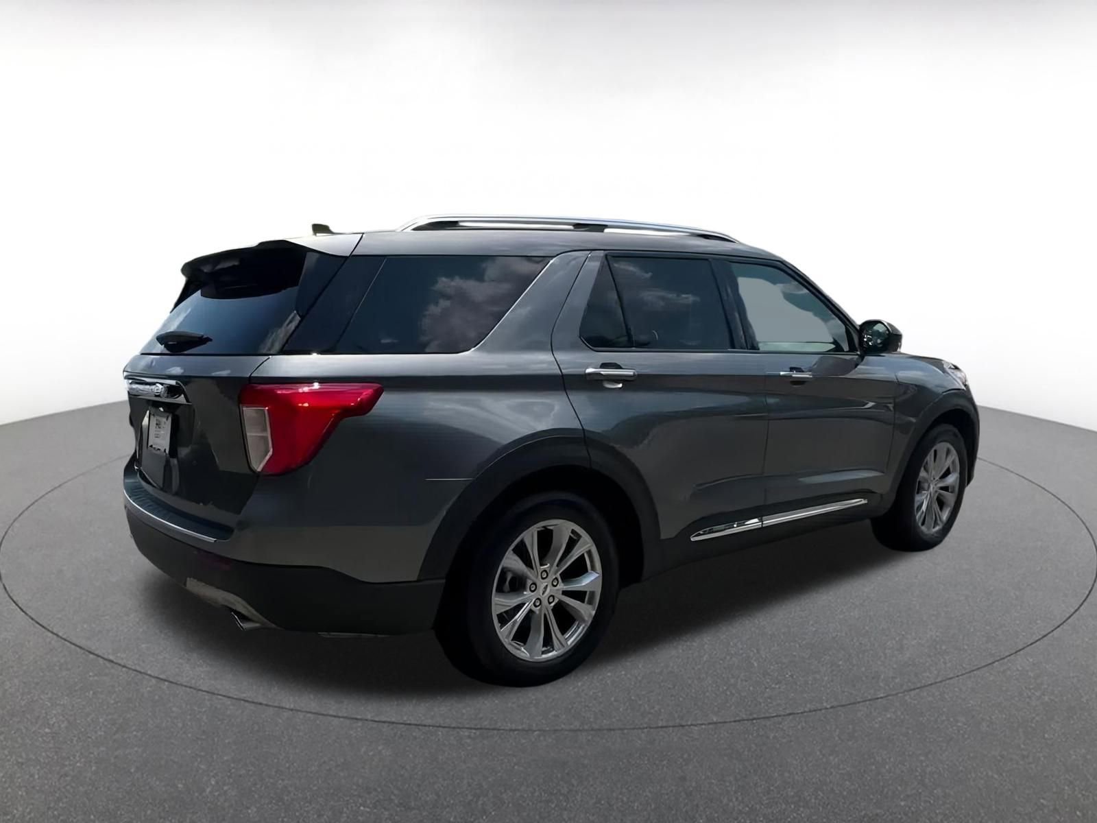 Thumbnail: 2024 Ford Explorer - 15