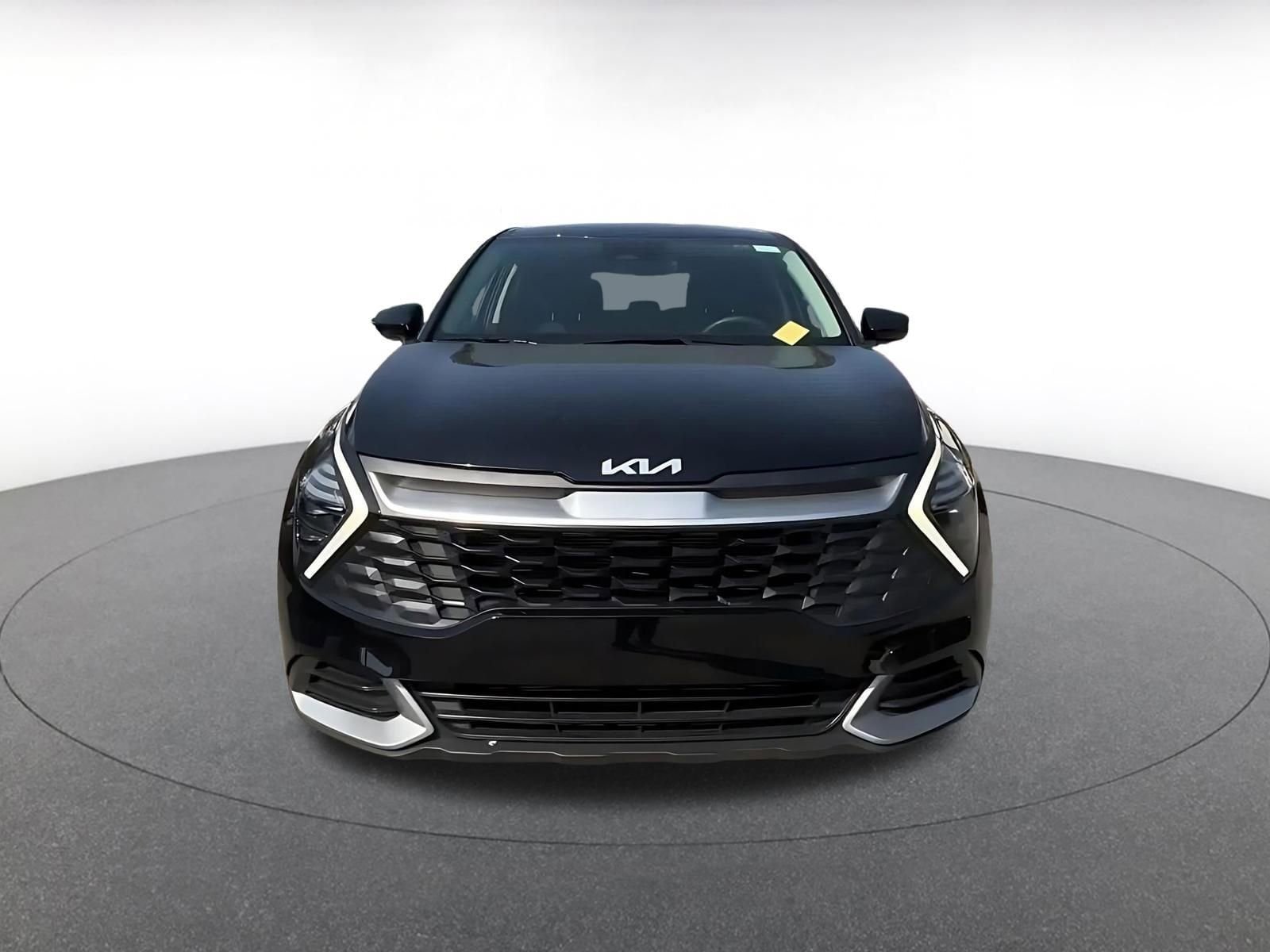 Thumbnail: 2025 Kia Sportage - 4