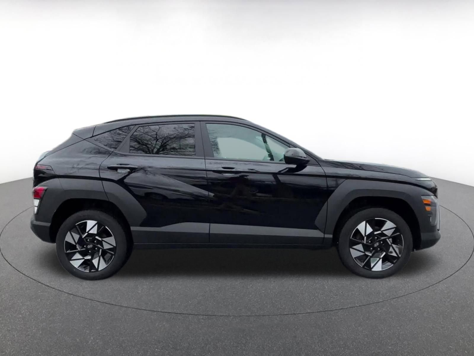 Thumbnail: 2025 Hyundai Kona - 16