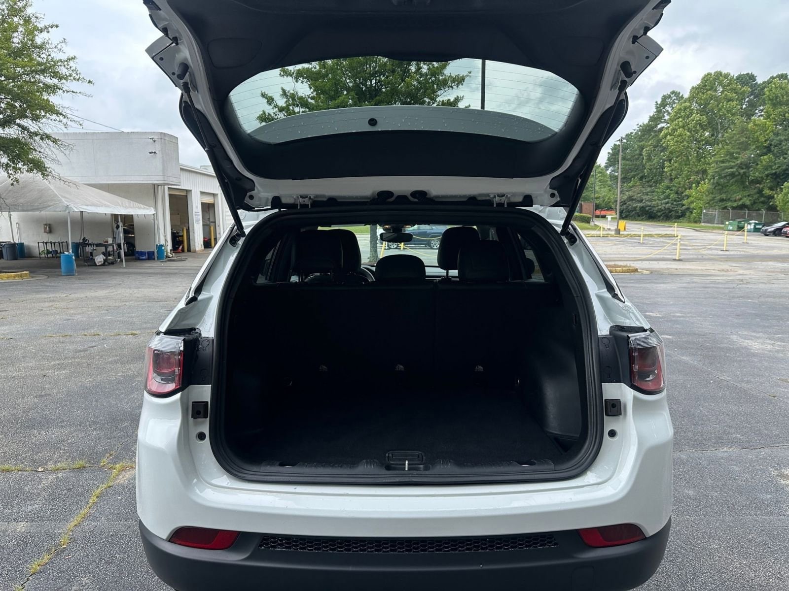 Thumbnail: 2023 Jeep Compass - 31