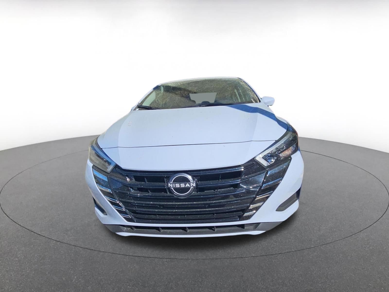 Thumbnail: 2025 Nissan Versa - 2