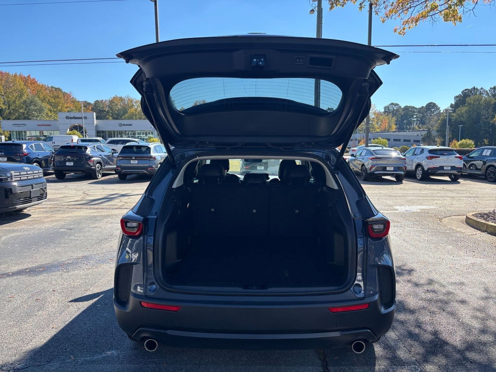 Thumbnail: 2025 Mazda CX-50 - 31