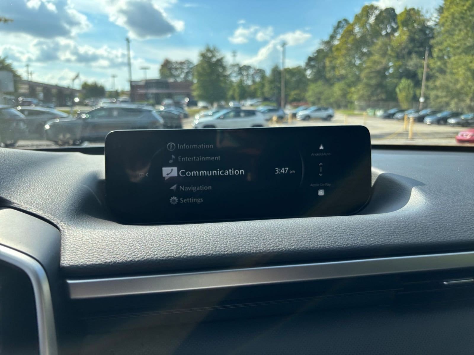 Thumbnail: 2025 Mazda CX-50 - 18