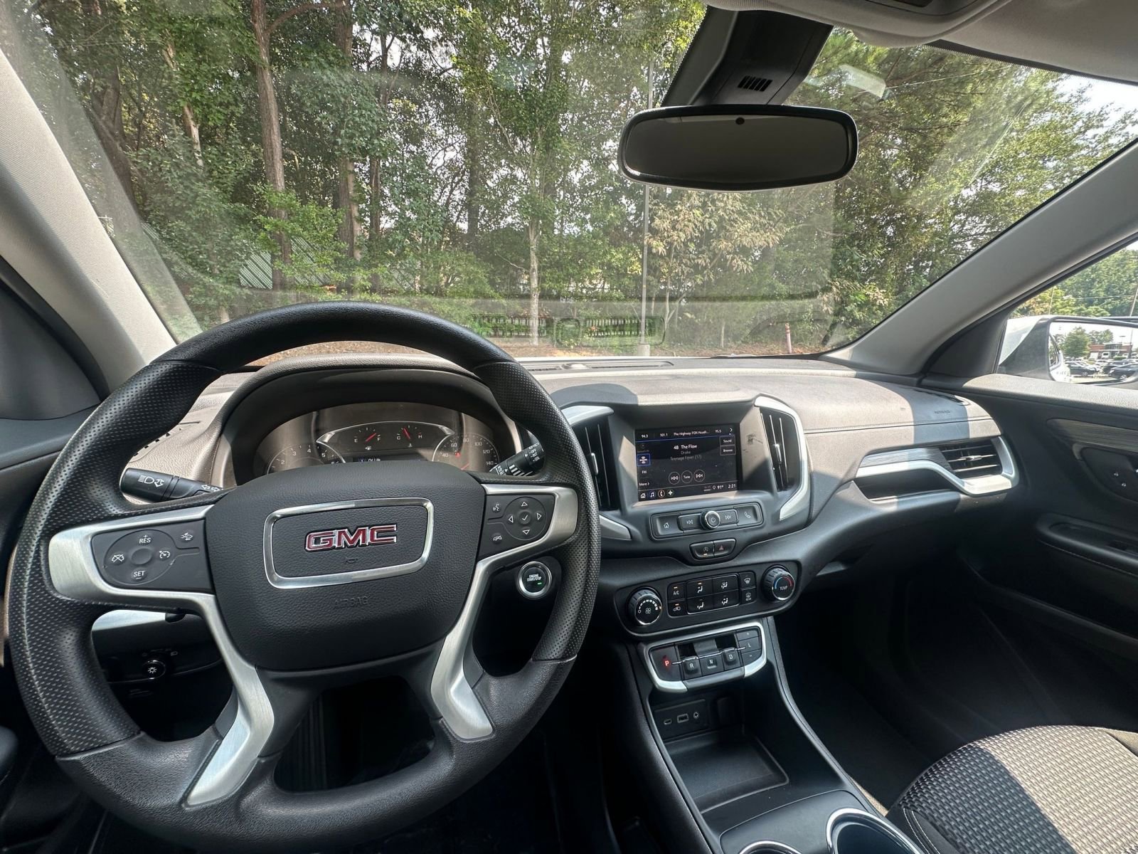 Thumbnail: 2024 GMC Terrain - 33