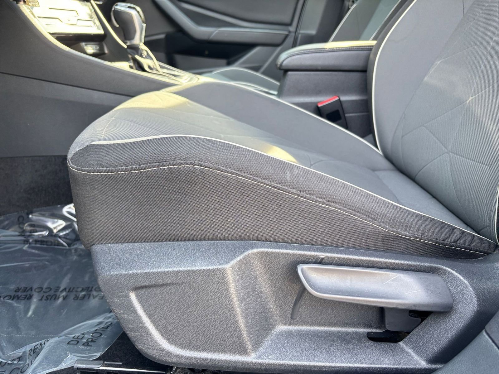 Thumbnail: 2025 Volkswagen Jetta - 28