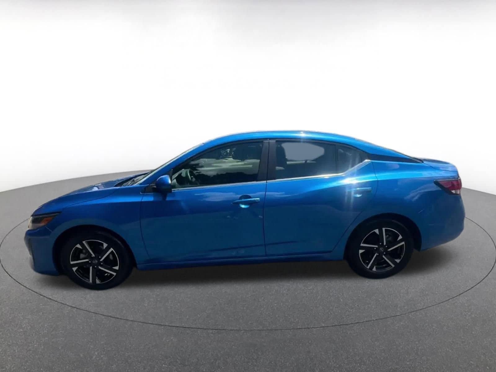 Thumbnail: 2024 Nissan Sentra - 8