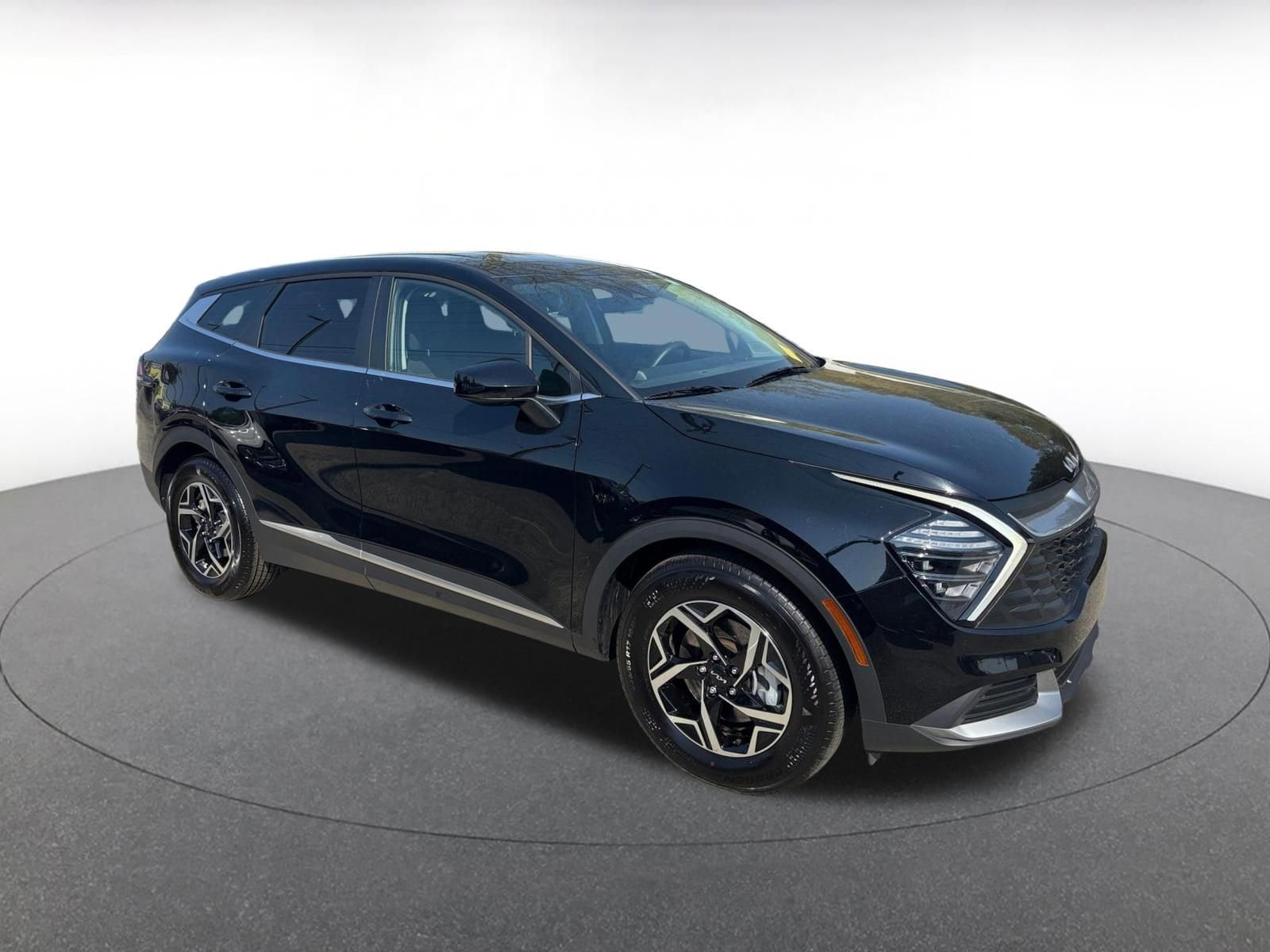 Thumbnail: 2025 Kia Sportage - 1