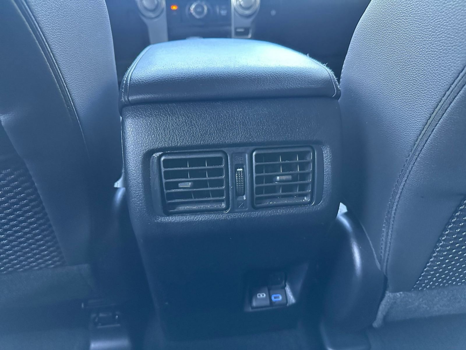 Thumbnail: 2024 Toyota 4Runner - 24