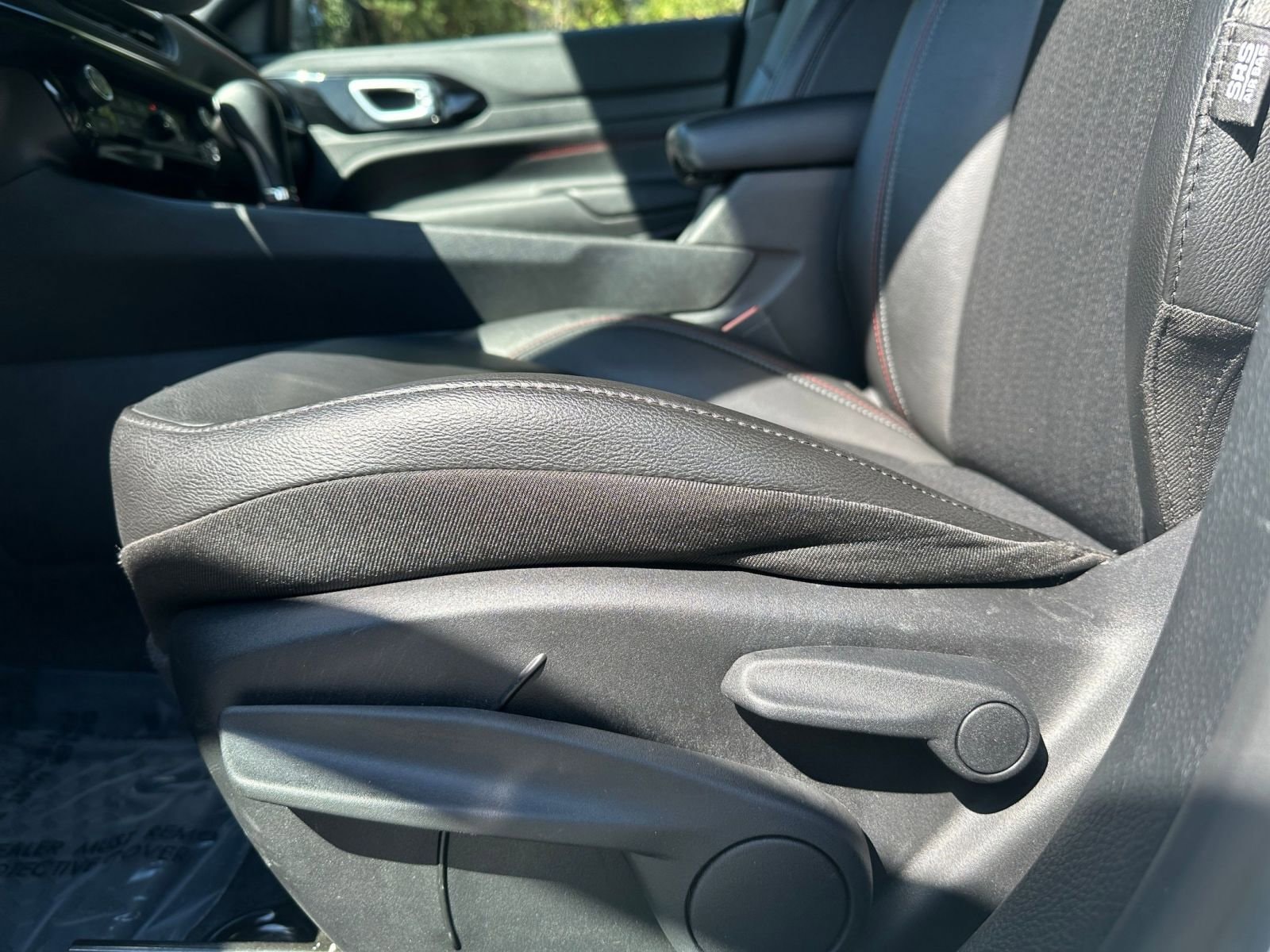 Thumbnail: 2025 Jeep Compass - 27