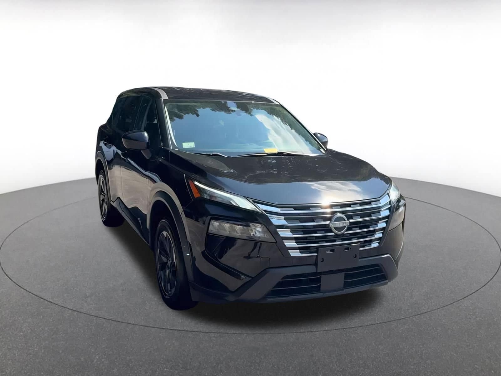 Thumbnail: 2024 Nissan Rogue - 3