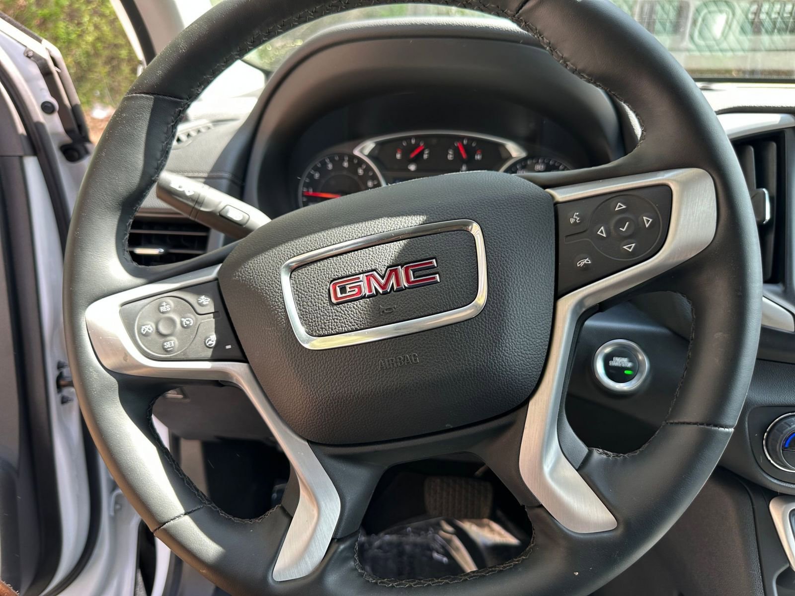 Thumbnail: 2024 GMC Terrain - 28