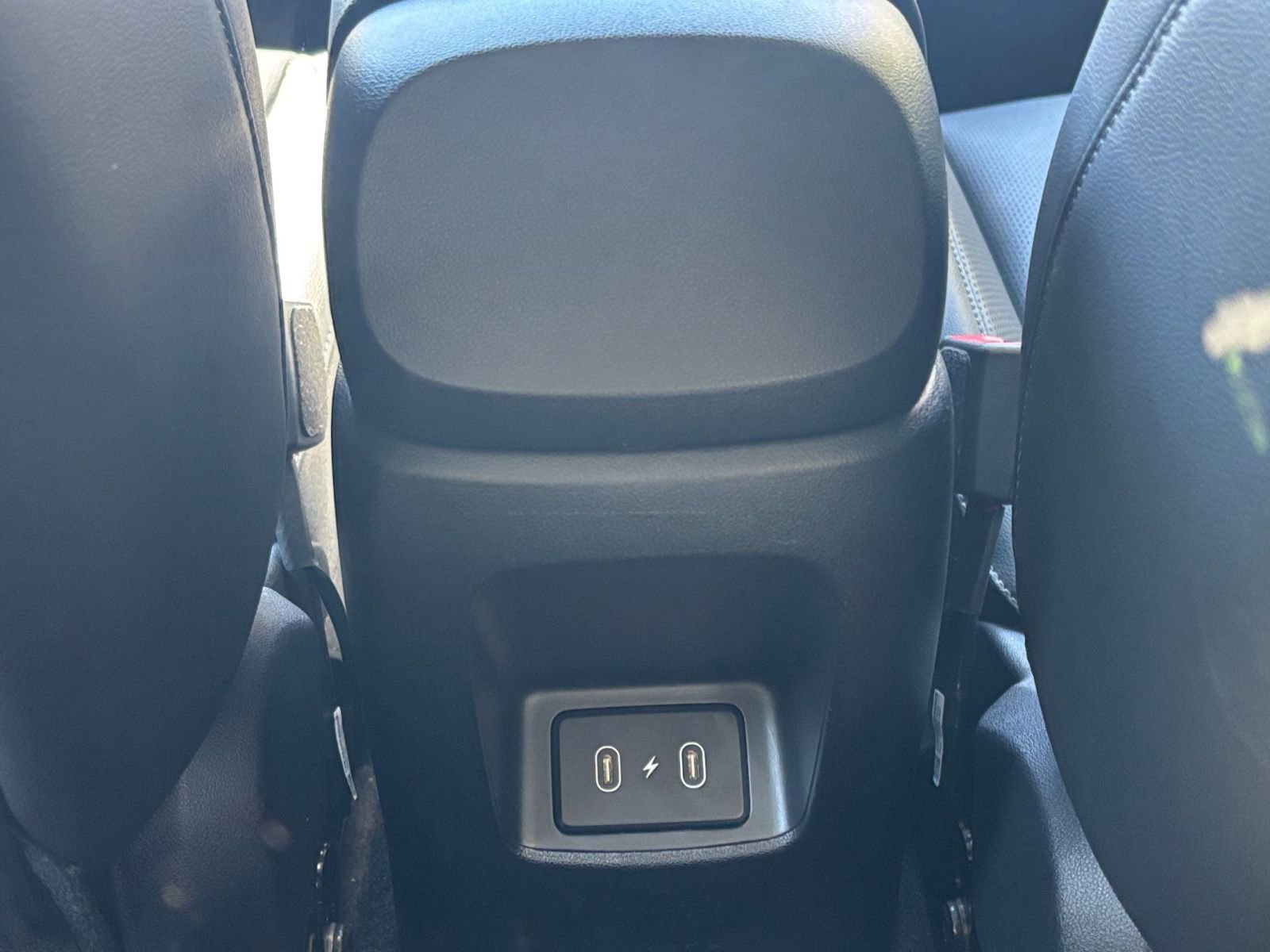 Thumbnail: 2025 Hyundai Elantra - 24