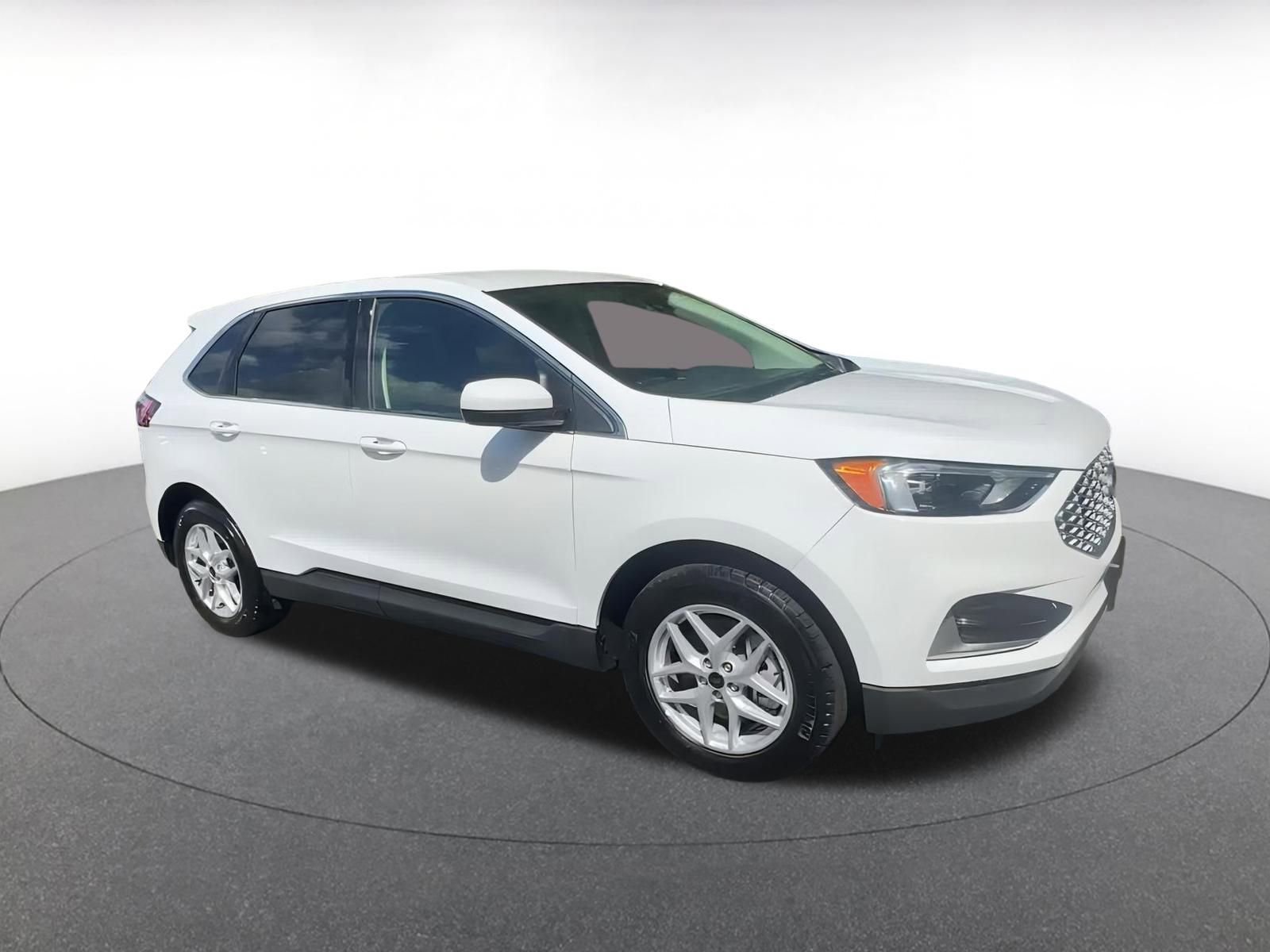 Thumbnail: 2024 Ford Edge - 2