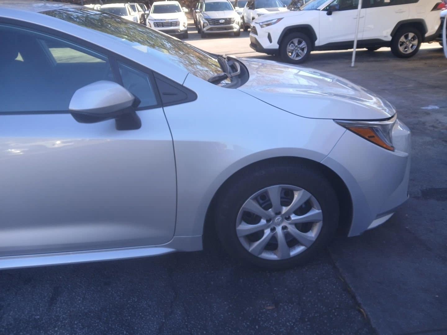 Thumbnail: 2025 Toyota Corolla - 9