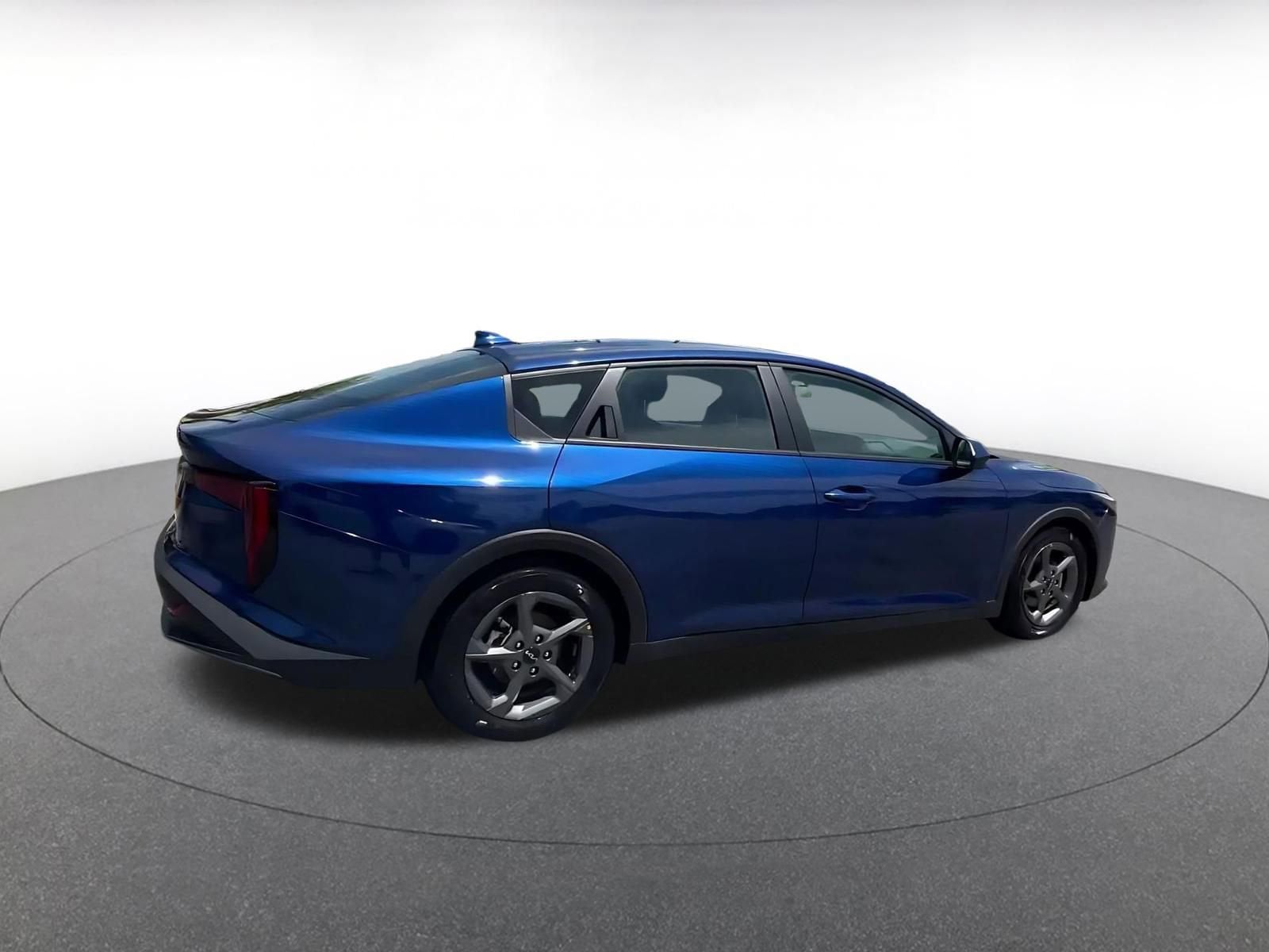 Thumbnail: 2025 Kia K4 - 15