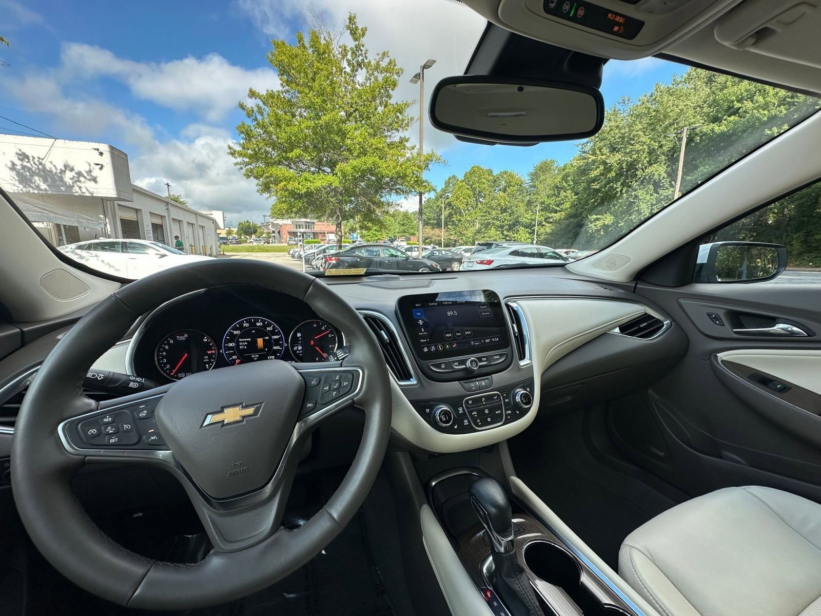 Thumbnail: 2024 Chevrolet Malibu - 33