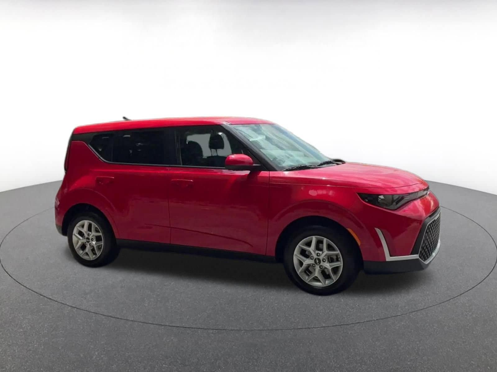 Thumbnail: 2025 Kia Soul - 2