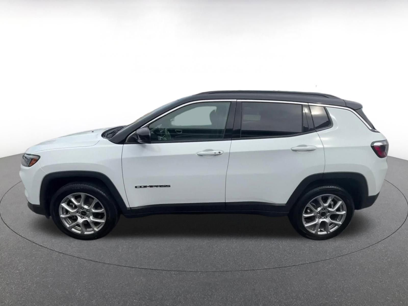 Thumbnail: 2025 Jeep Compass - 12