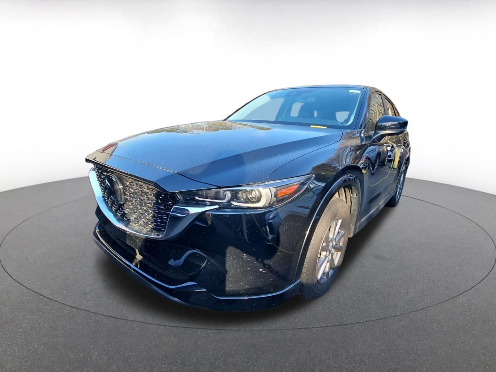 Thumbnail: 2025 Mazda CX-5 - 3