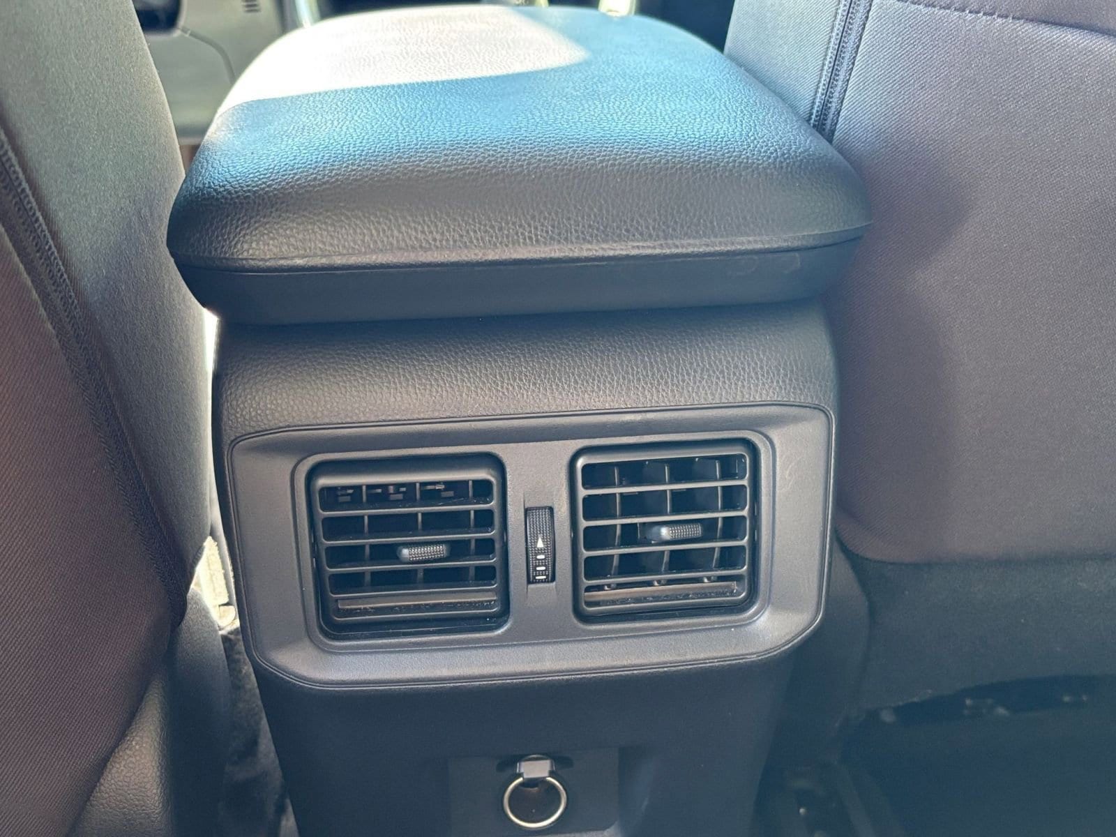 Thumbnail: 2025 Toyota RAV4 - 24