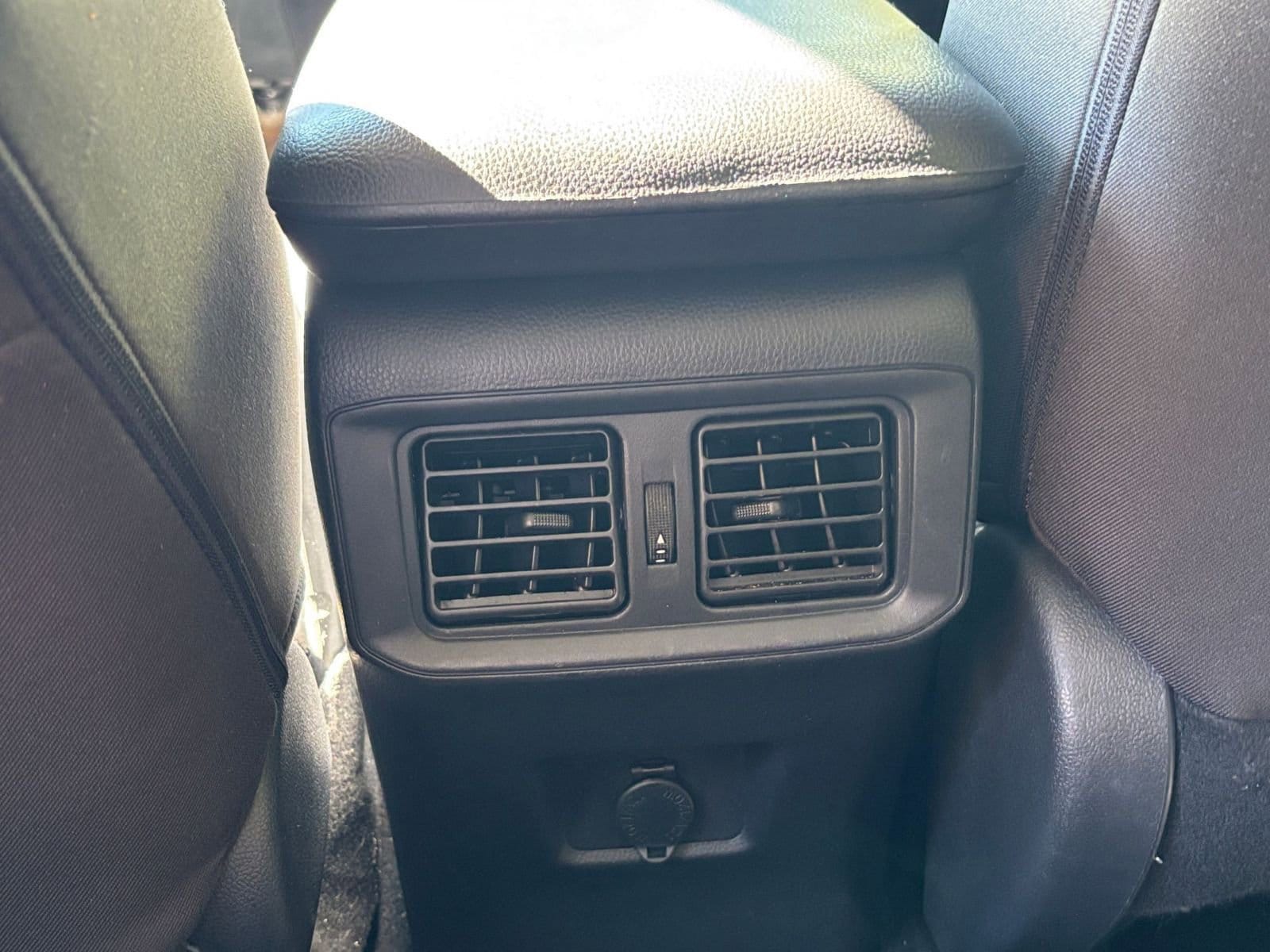 Thumbnail: 2025 Toyota RAV4 - 24