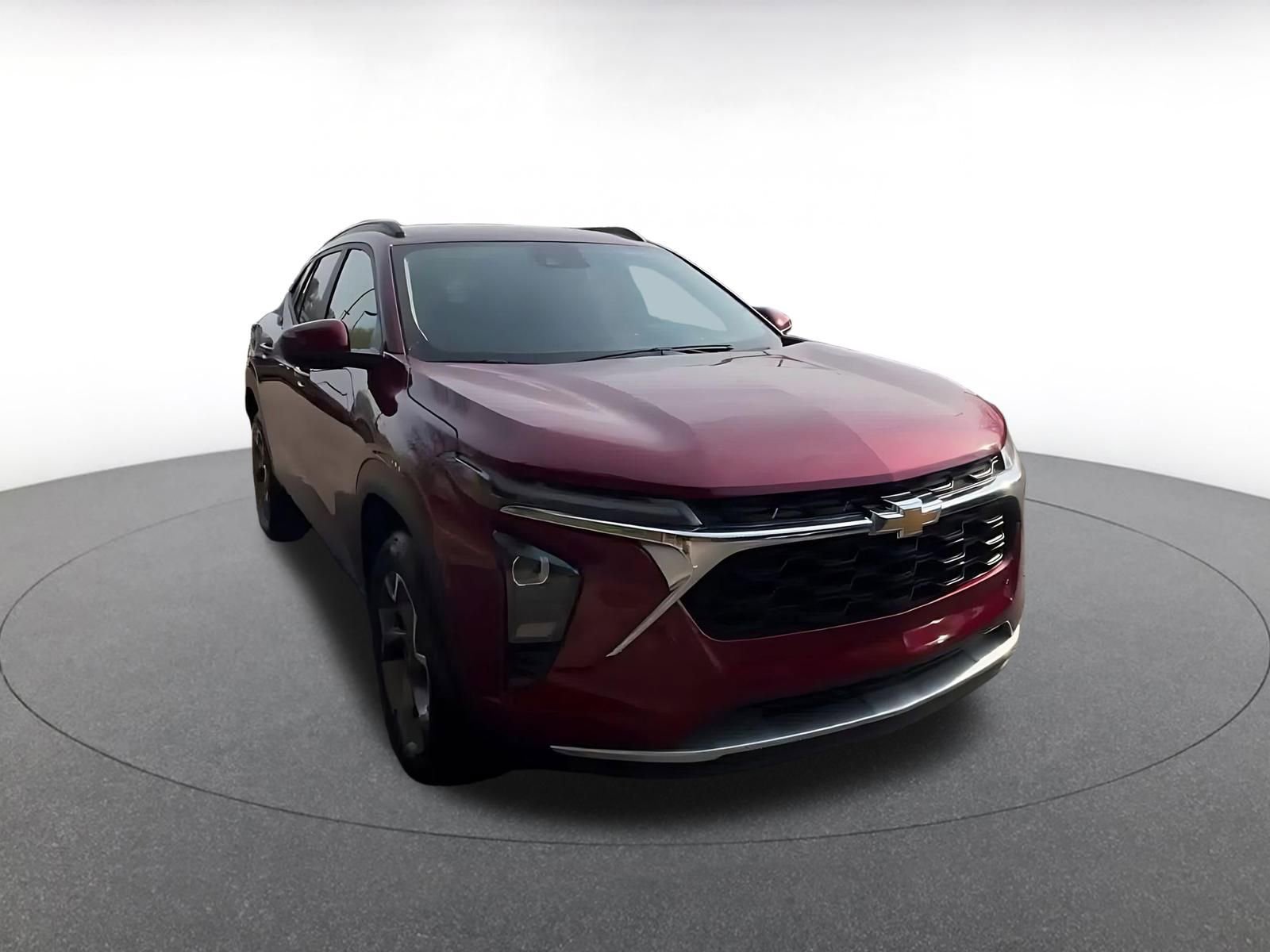 Thumbnail: 2025 Chevrolet Trax - 3