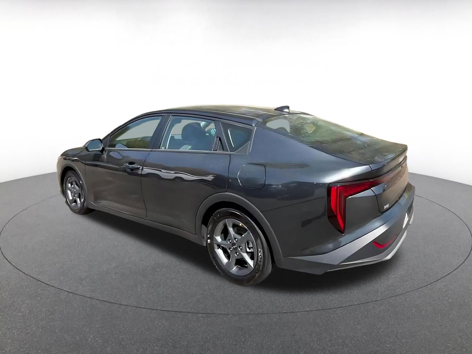 Thumbnail: 2025 Kia K4 - 10