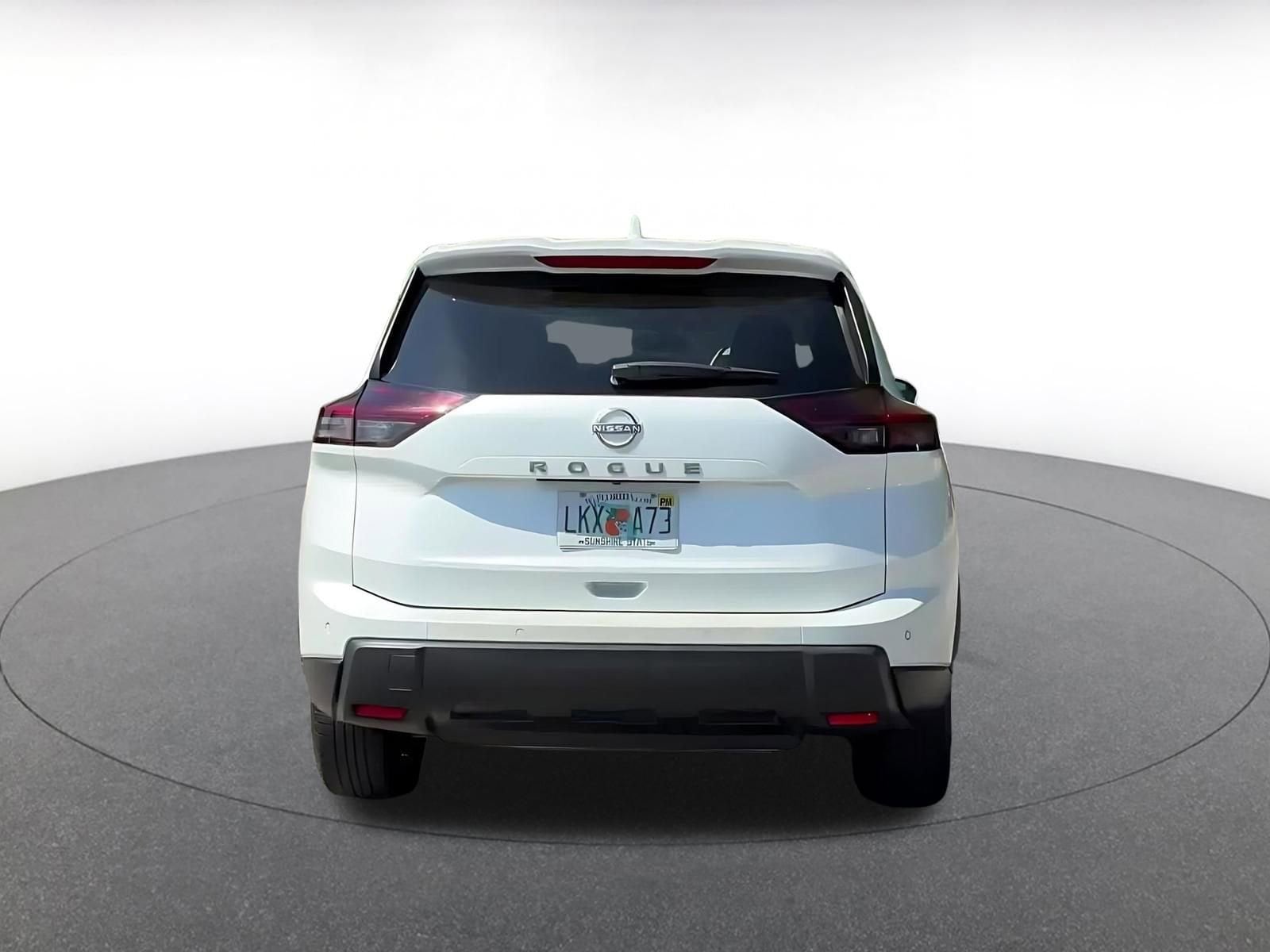 Thumbnail: 2025 Nissan Rogue - 14