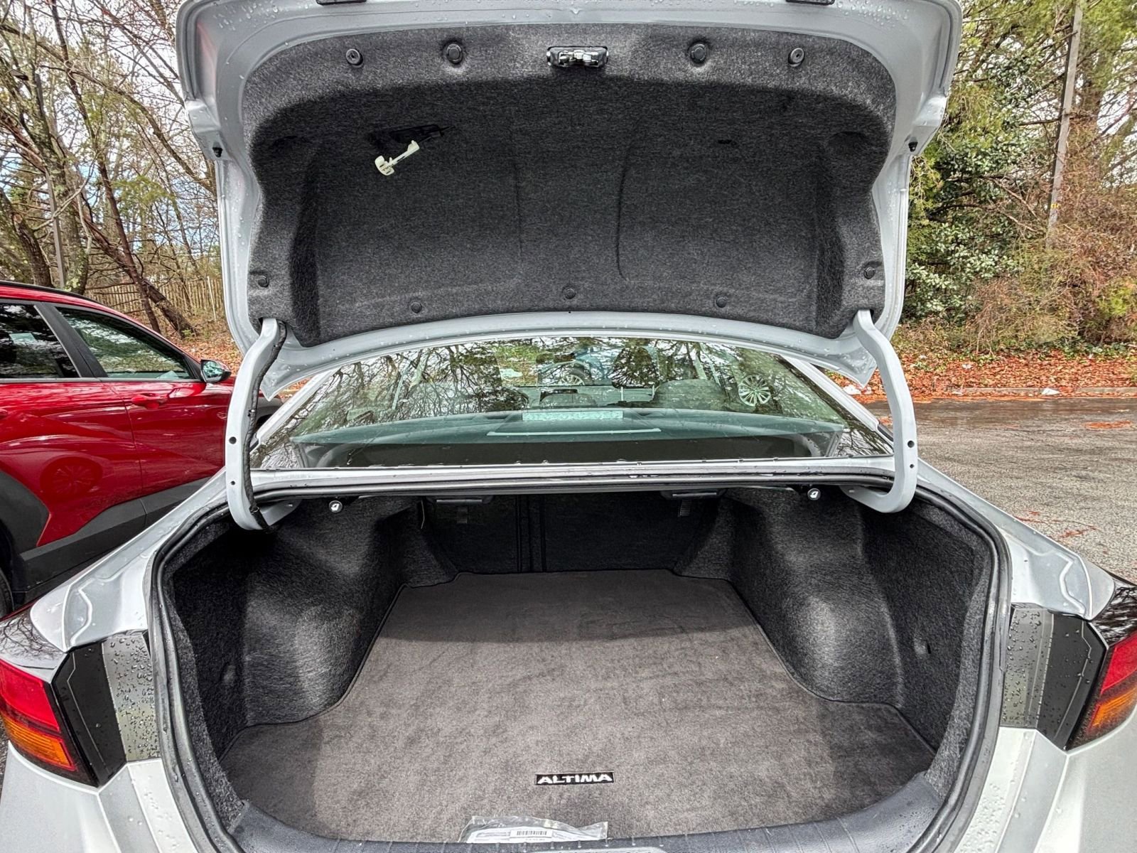 Thumbnail: 2025 Nissan Altima - 31