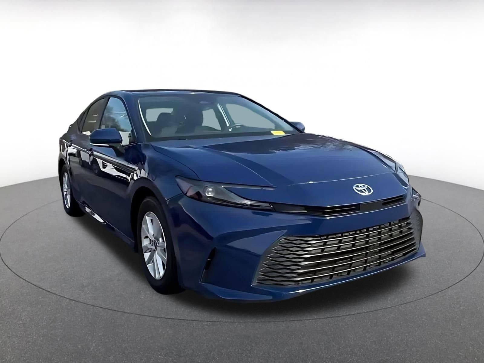 Thumbnail: 2025 Toyota Camry - 3