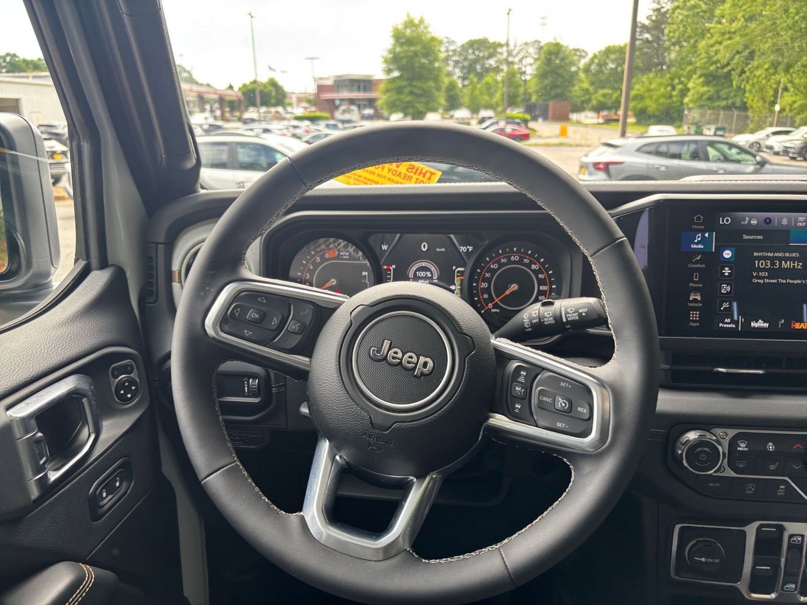 Thumbnail: 2025 Jeep Wrangler - 29