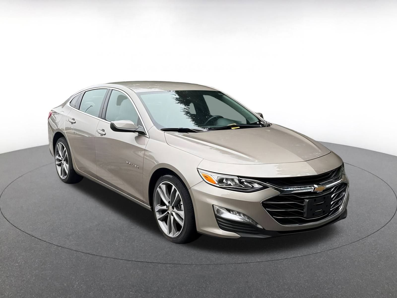 Thumbnail: 2024 Chevrolet Malibu - 1